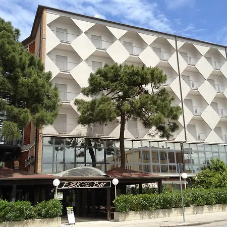 Hotel Quadrifoglio 3*